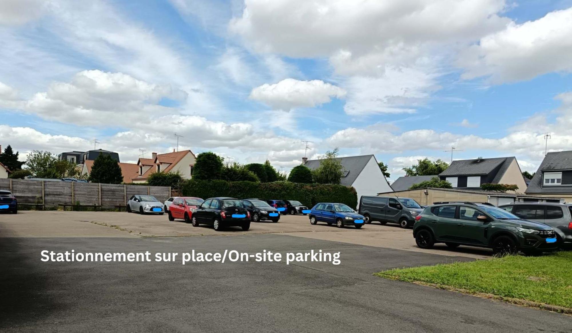 Appartement A Orleans Au Calme Avec Parking Gratuit, Balcon Et Ascenseur Εξωτερικό φωτογραφία